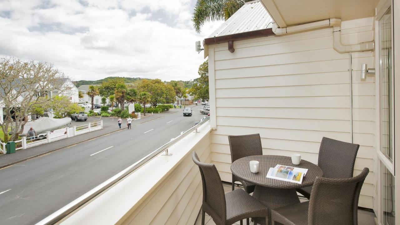 Hananui Lodge And Apartments Russell Exteriör bild